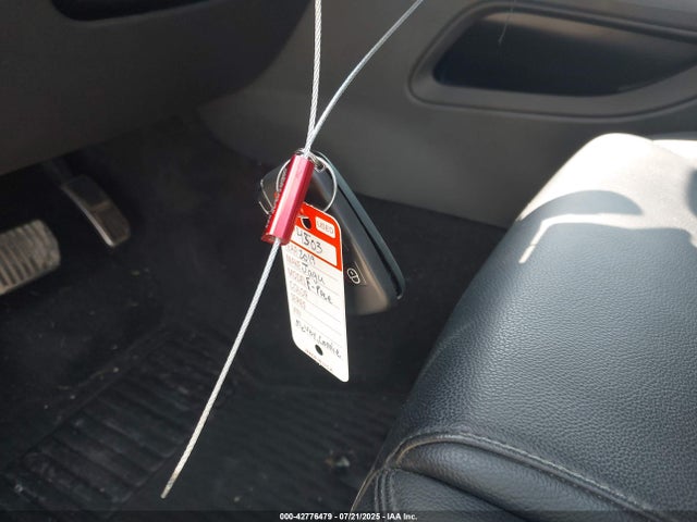 2019 JAGUAR F-PACE SADCJ2FX3KA357393 Photo 10