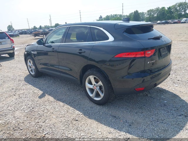 2019 JAGUAR F-PACE SADCJ2FX3KA357393 Photo 2