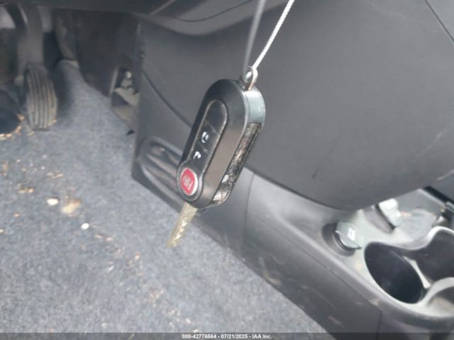 2017 FIAT 500E 3C3CFFGE9HT598270 Photo 10