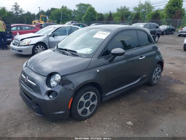 2017 FIAT 500E 3C3CFFGE9HT598270 Photo 1