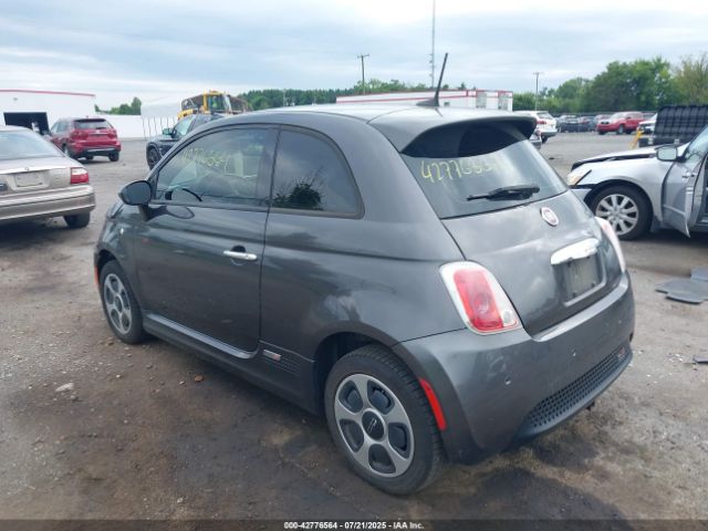 2017 FIAT 500E 3C3CFFGE9HT598270 Photo 2