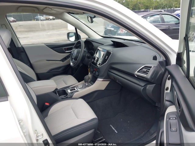 Продажа на аукционе авто 2023 Subaru Forester, vin: JF2SKAAC6PH486683, номер лота: 42776595