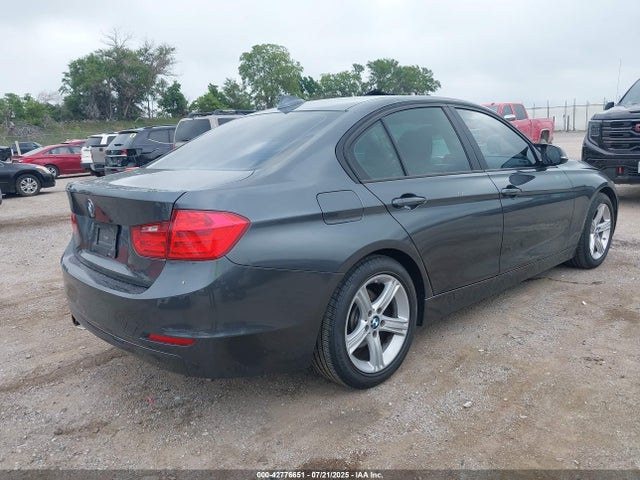 WBA3C3C51FP662843 BMW 320i