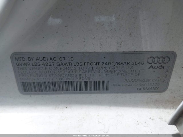 2011 AUDI A4 WAUFFAFL7BN013220 Photo 8