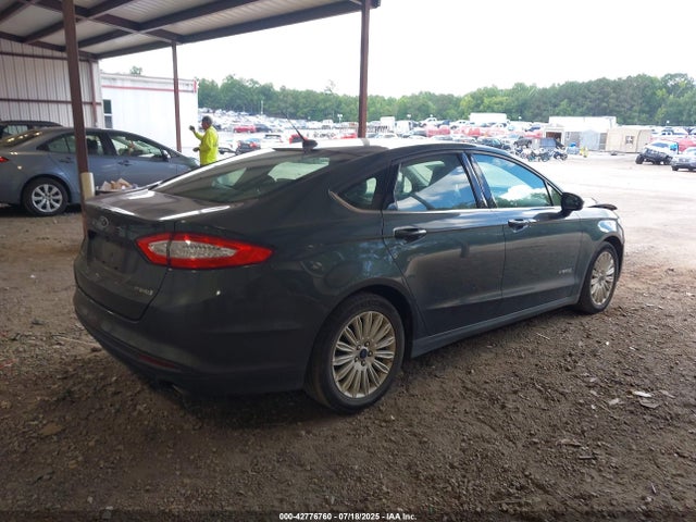 Ford 2015 2015 3FA6P0UU7FR132609 Image 4