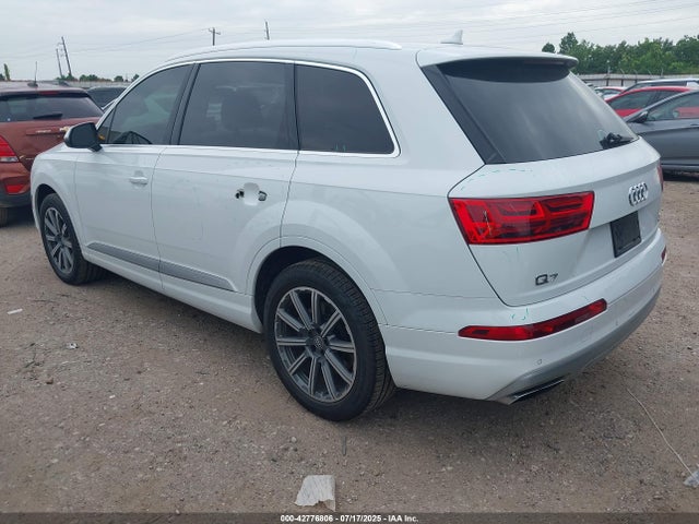 WA1LAAF77HD020457 Audi Q7