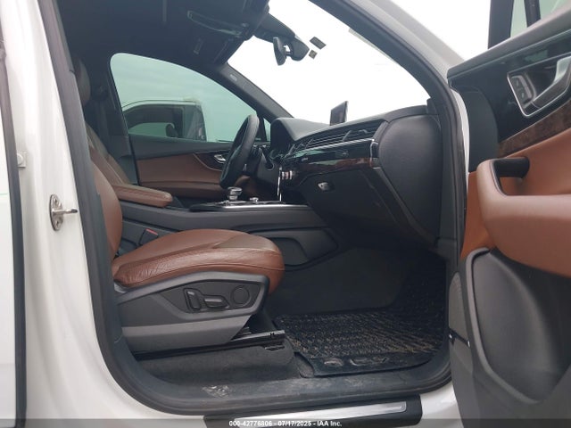 WA1LAAF77HD020457 Audi Q7