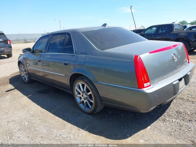 2006 CADILLAC DTS 1G6KD57906U151195 Photo 2