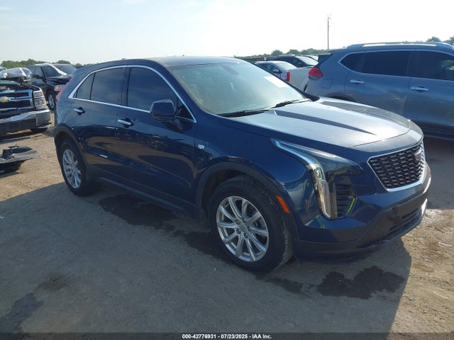 2019 CADILLAC XT4 1GYFZBR42KF102816 Photo 0