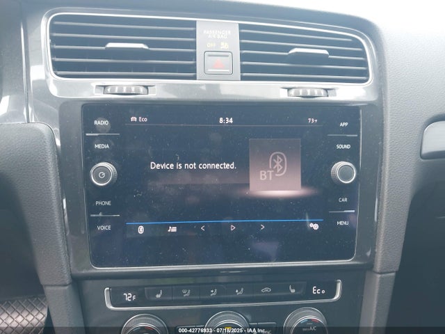 WVWKR7AU2HW950751 Volkswagen 2017