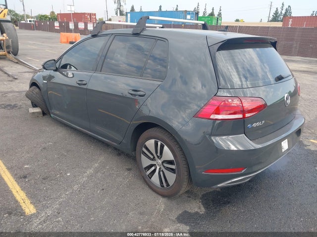 WVWKR7AU2HW950751 Volkswagen 2017