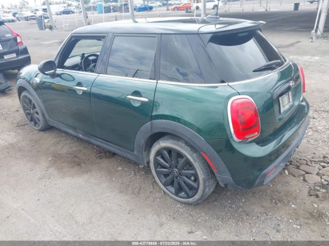 2016 MINI HARDTOP WMWXU3C51G2D31082 Photo 2