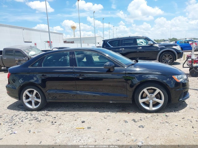 WAUA7GFF6G1003121 Audi 2016