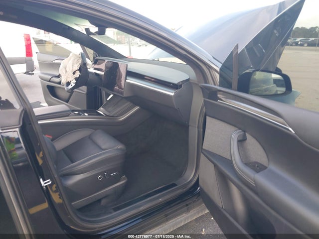 2022 TESLA MODEL X 7SAXCBE63NF345422 Photo 4