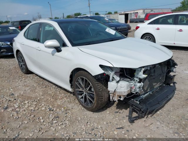 2021 TOYOTA CAMRY 4T1F11BK6MU047197