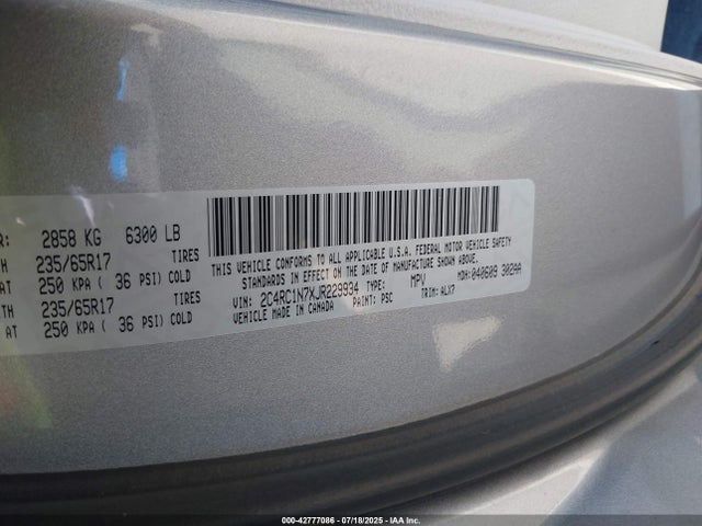 Chrysler 2018 2018 2C4RC1N7XJR229934 Image 9