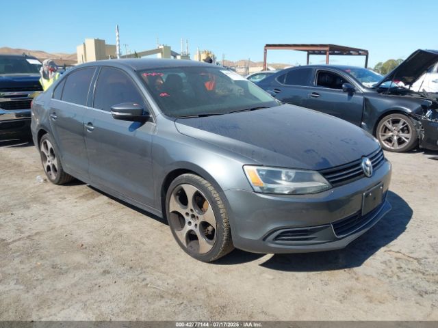 2013 VOLKSWAGEN JETTA 3VWDP7AJ2DM394520