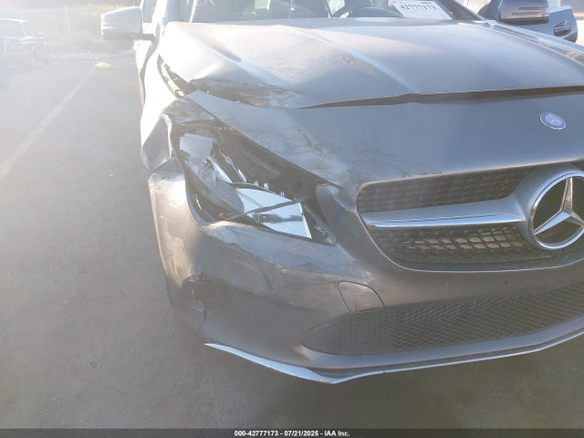 WDDSJ4GB9HN399886 Mercedes-Benz 2017