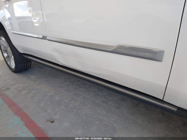 2020 CADILLAC ESCALADE ESV 1GYS3KKJ5LR105337 Photo 5