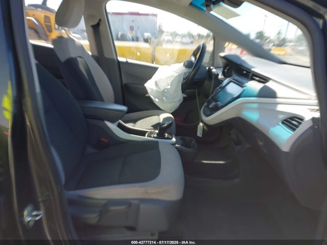 1G1FW6S02H4141318 Chevrolet 2017