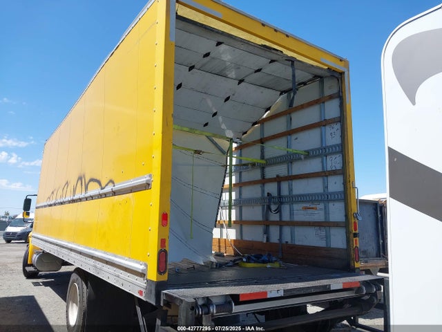 International B 6.7 2018 1HTMMMML3JH463418 Image 15