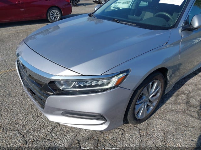 Honda l15be 2018 1HGCV1F16JA040830 Image 17