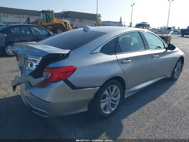 Honda l15be 2018 1HGCV1F16JA040830 Image 4