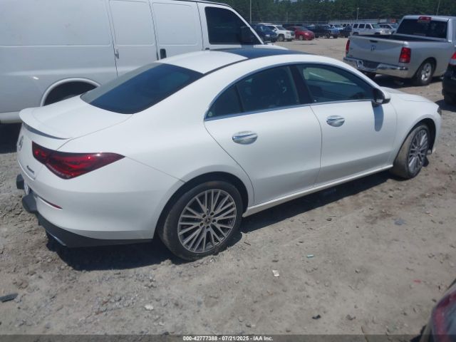 2022 MERCEDES-BENZ CLA 250 COUPE W1K5J4HBXNN321110 Photo 3