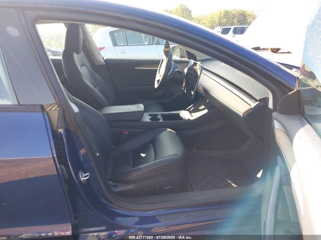 2023 TESLA MODEL 3 5YJ3E1EA1PF555623 Photo 4