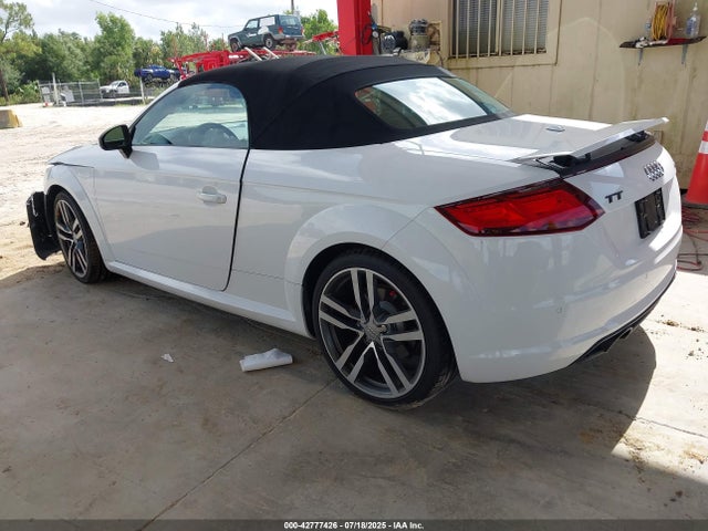 2016 AUDI TT TRUT5CFV1G1021663 Photo 2