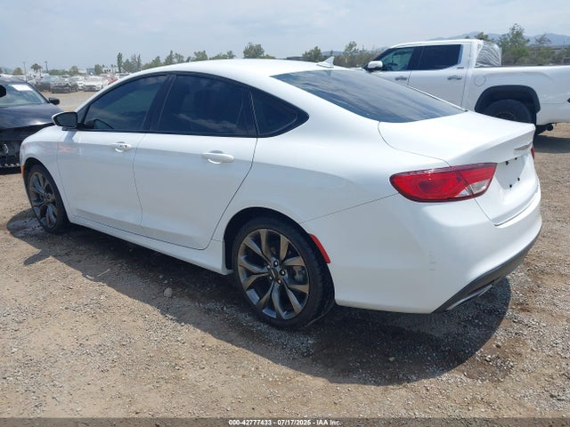 Chrysler 2015 2015 1C3CCCBG5FN653276 Image 3