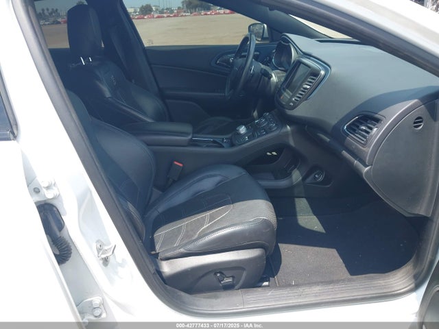 Chrysler 2015 2015 1C3CCCBG5FN653276 Image 5