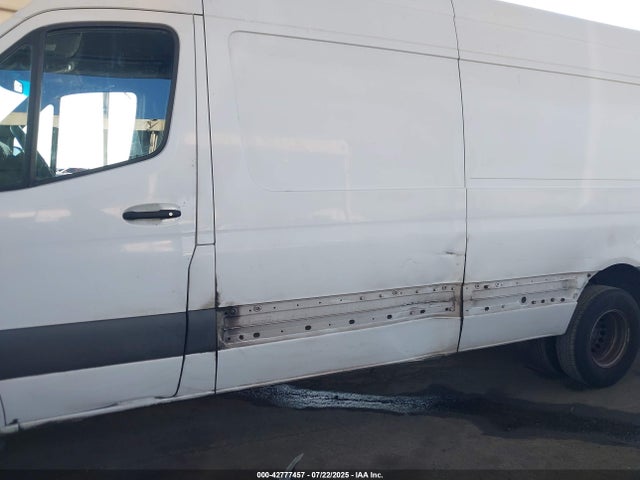 W1Y5EDHY3MT058547 Mercedes-Benz om642