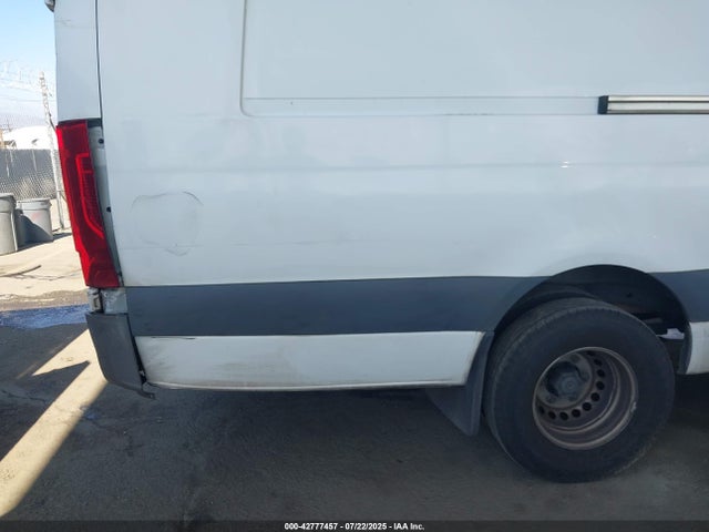 W1Y5EDHY3MT058547 Mercedes-Benz om642