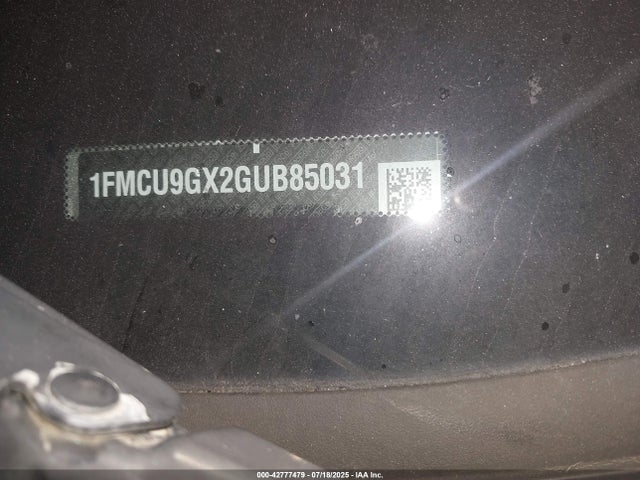1FMCU9GX2GUB85031 Ford 2016