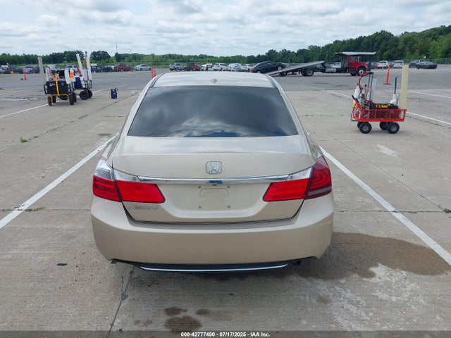 Honda k24w1 2014 1HGCR2F81EA277965 Image 16