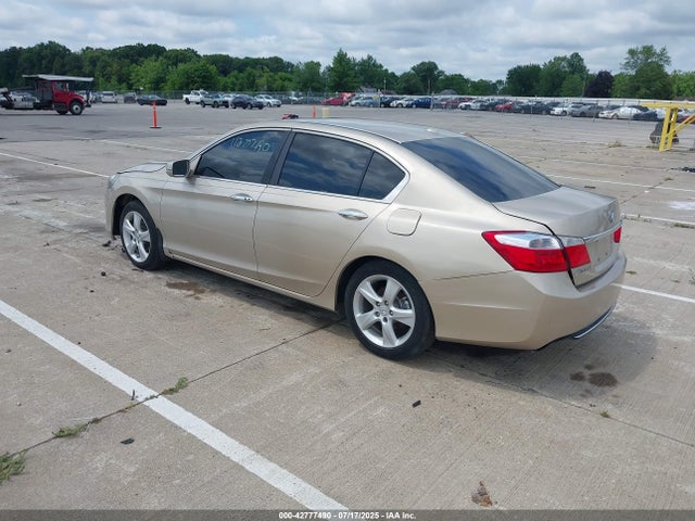 Honda k24w1 2014 1HGCR2F81EA277965 Image 3