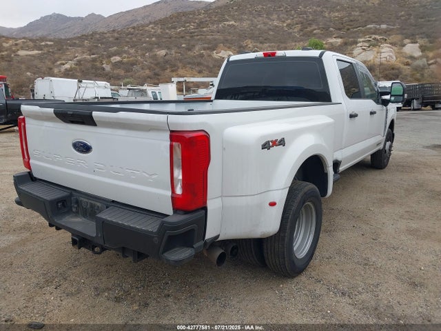 Ford F-350 2024 1FT8W3CTXREC98761 Image 4