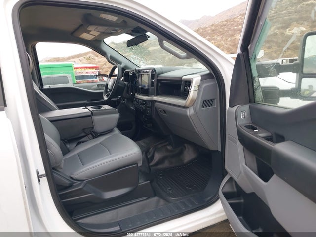 Ford F-350 2024 1FT8W3CTXREC98761 Image 5