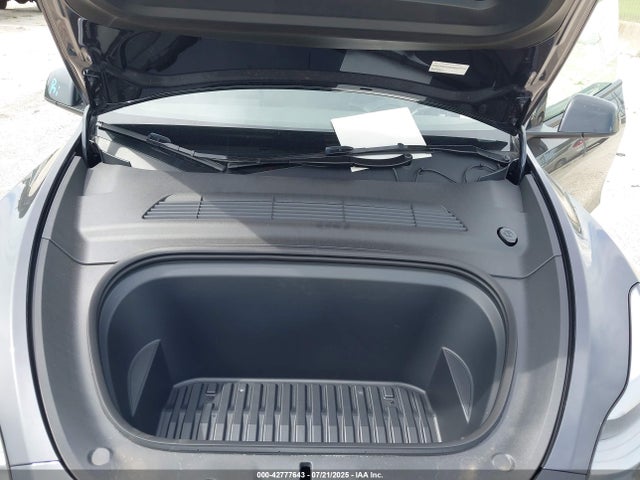 2024 TESLA MODEL Y 7SAYGDED3RF163552 Photo 9