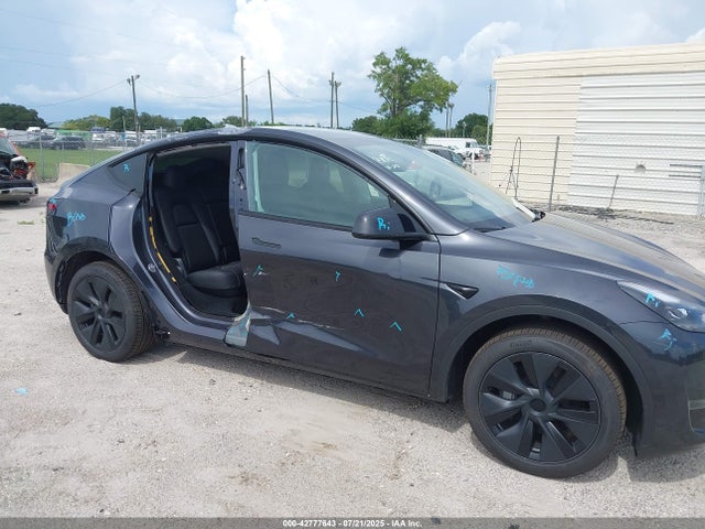 2024 TESLA MODEL Y 7SAYGDED3RF163552 Photo 5