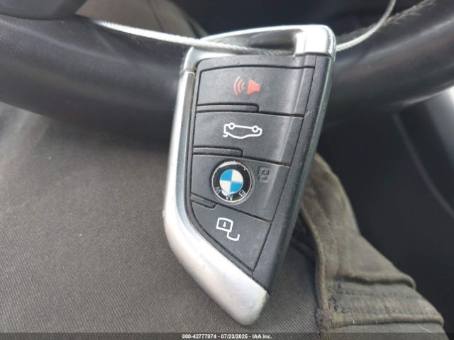 2020 BMW 330I 3MW5R7J0XL8B15652 Photo 10