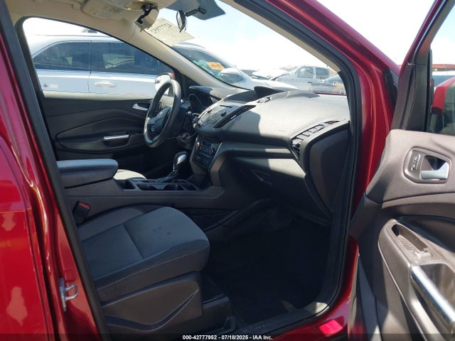 1FMCU0G92JUC63327 Ford 2018