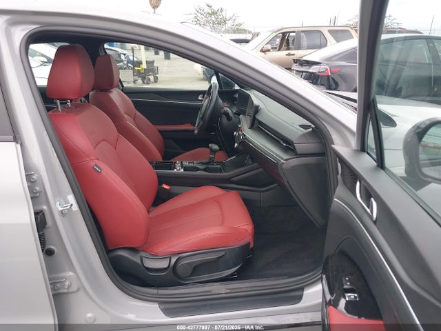 KNAG64J78S5348082 KIA gdi theta iii