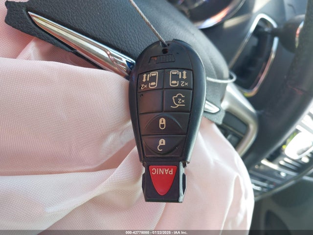 2C4RC1BG8ER277331 Chrysler 2014