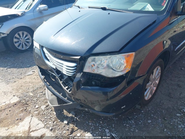 2C4RC1BG8ER277331 Chrysler 2014