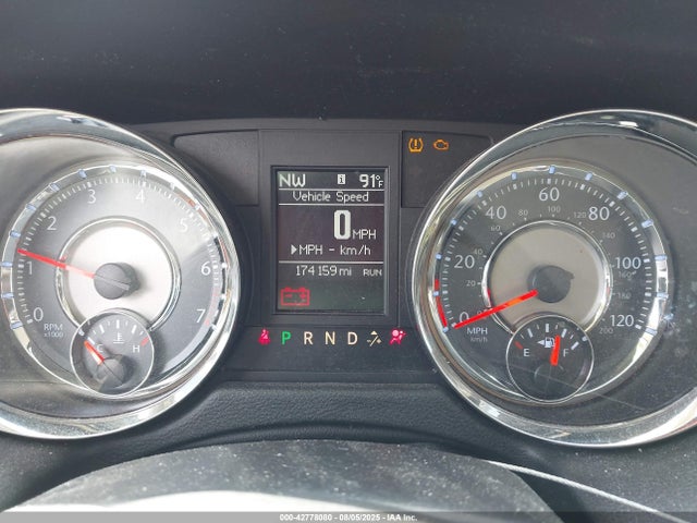 2C4RC1BG8ER277331 Chrysler 2014