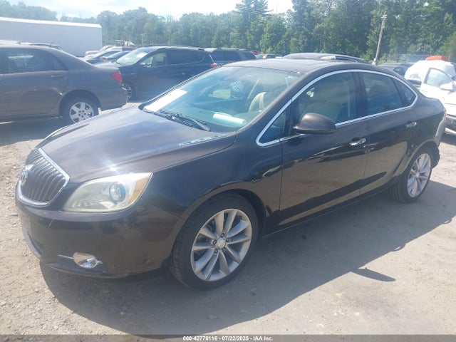 1G4PS5SK7F4211438 Buick lea