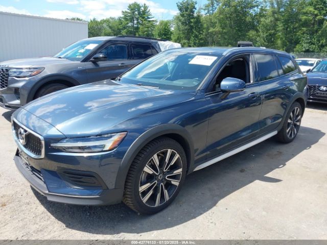 2020 VOLVO V60 CROSS COUNTRY YV4102WKXL1035472 Photo 1