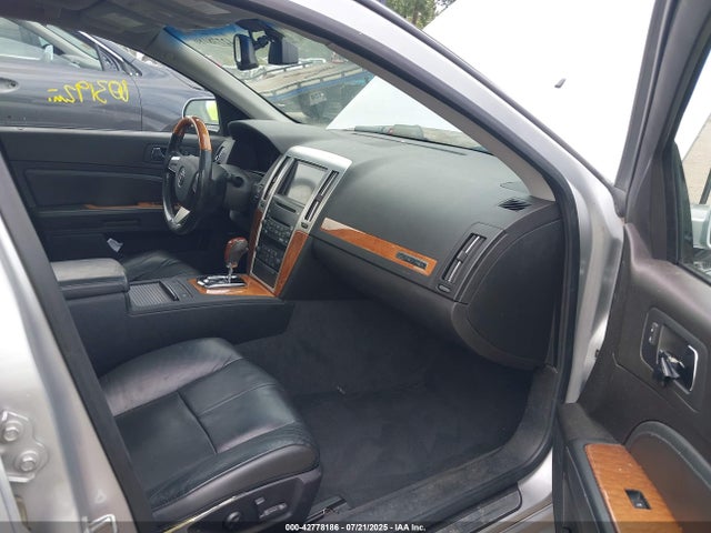 2011 CADILLAC STS 1G6DW6ED8B0127731 Photo 4
